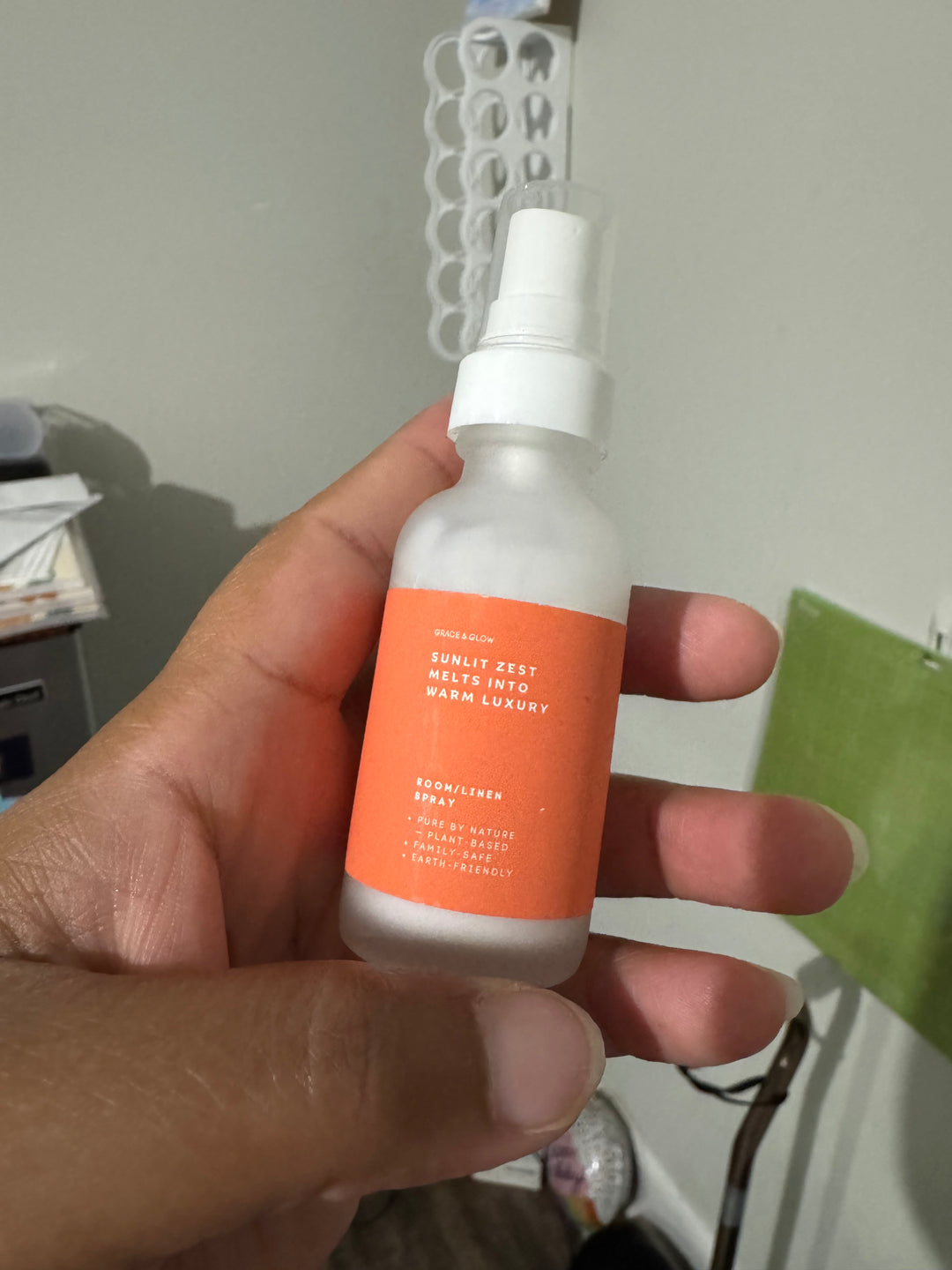Grace & Glow: Room/Linen Spray (Fruity Scents)