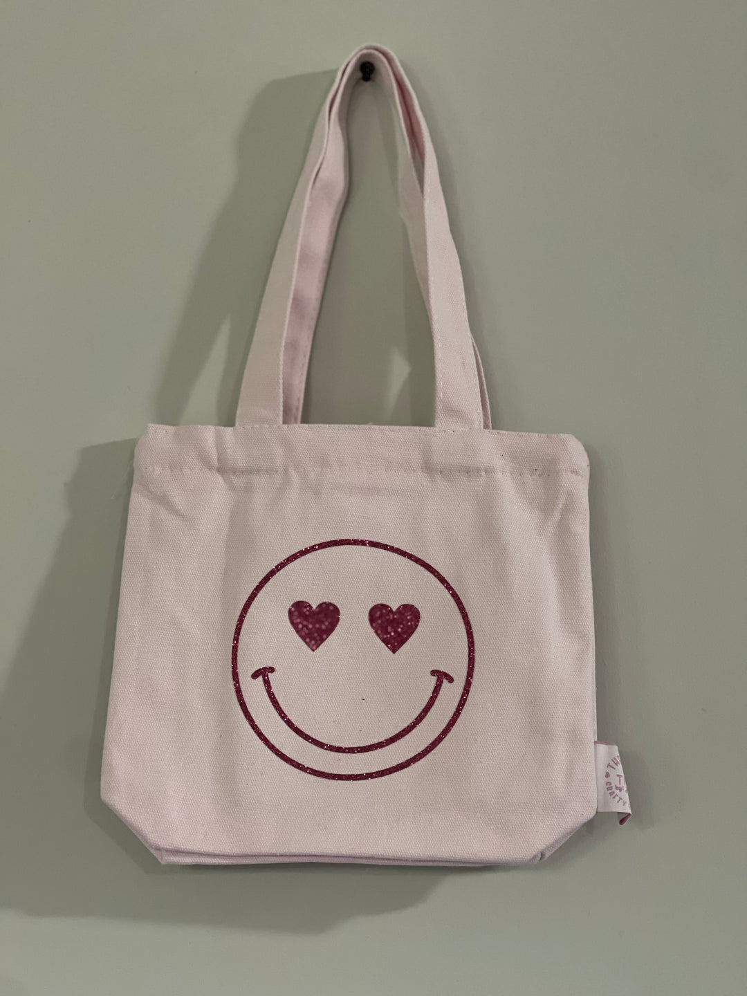 8x7x2 inch happy face pink tote