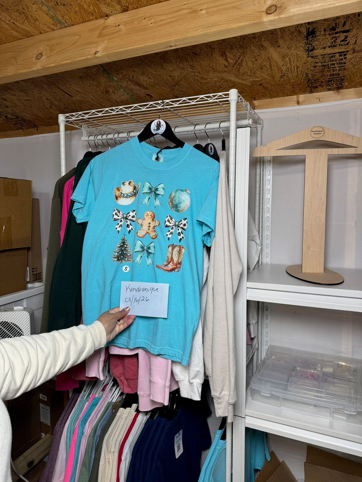 Western Christmas Gingerbread short sleeve t-shirt (Teal)